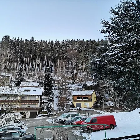 Ferien Am Wald 바이에르스브론